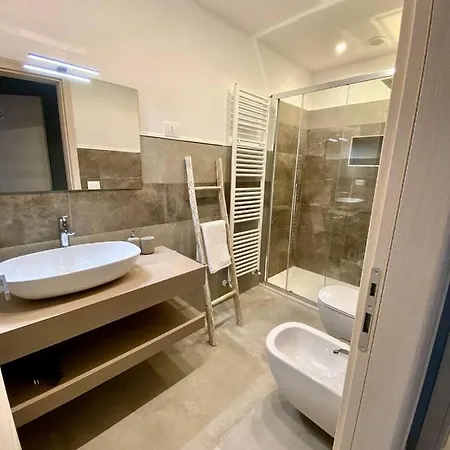 Floridida & Breakfast לינה וארוחת בוקר