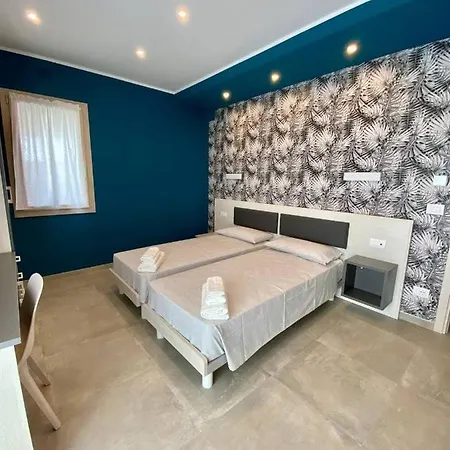 Floridida & Breakfast Bed and breakfast Marina dʼAndora