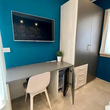 Floridida & Breakfast 住宿加早餐酒店 Marina dʼAndora