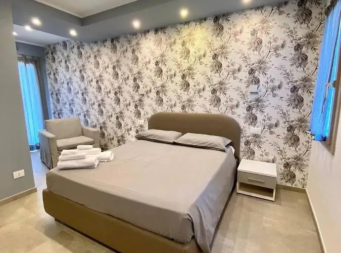 Alojamento de Acomodação e Pequeno-almoço Floridida & Breakfast 4*